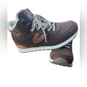 Tretorn Anthropologie Lily 2 Faux Fur‎ Lined Sneaker Boots SZ 7M brown, tan